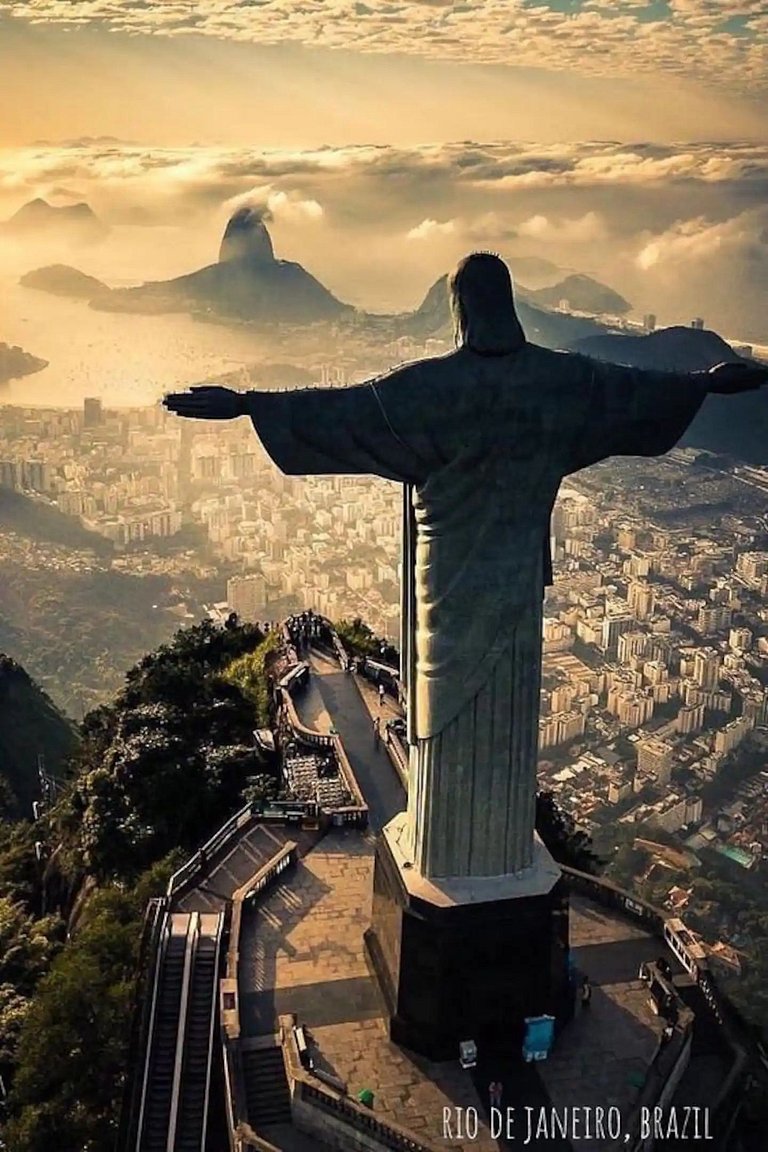 À 500 metros da praia de Ipanema e Copacabana