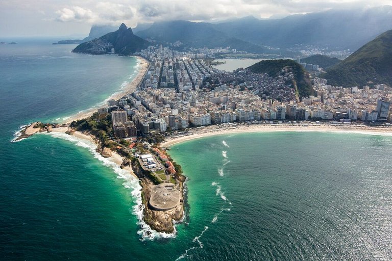 À 500 metros da praia de Ipanema e Copacabana