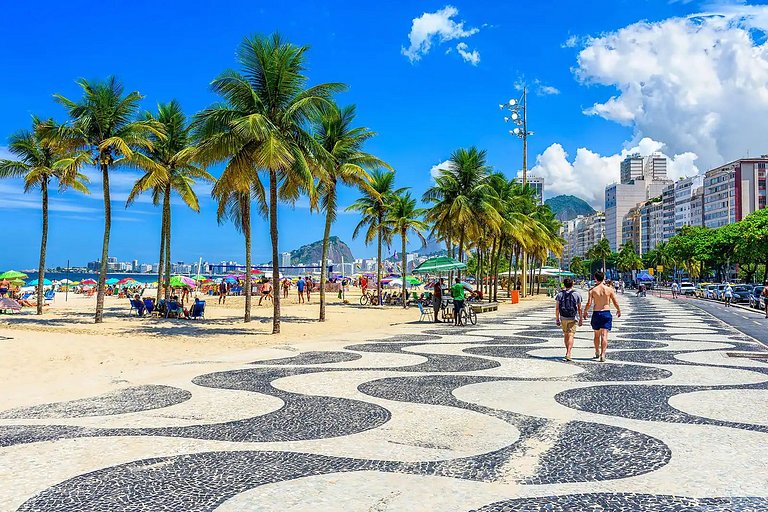 À 500 metros da praia de Ipanema e Copacabana