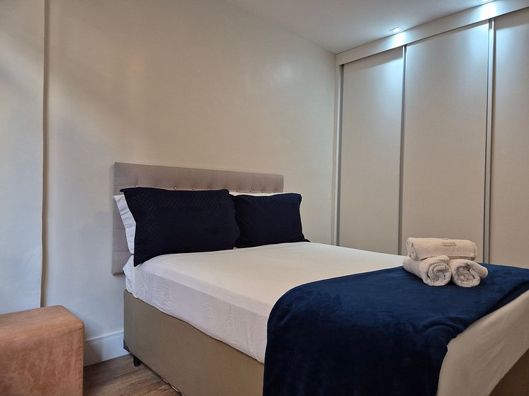 À 400 m da Praia de Copacabana e Ipanema