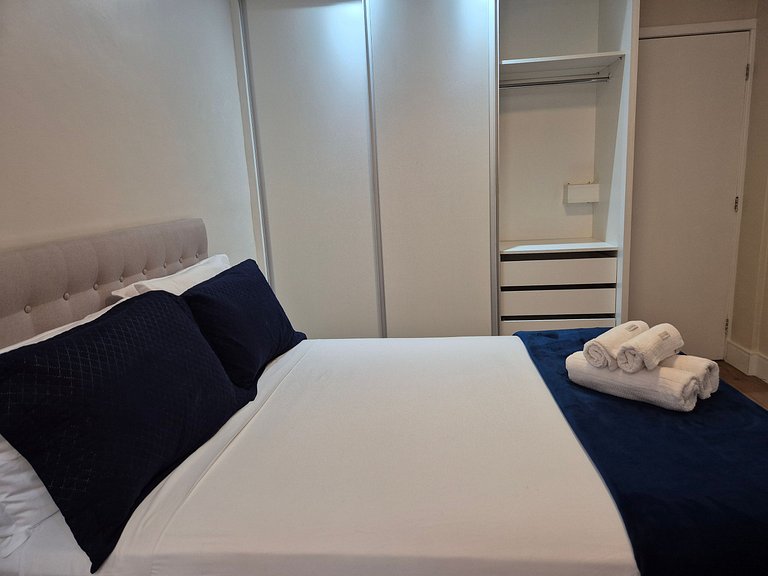 À 400 m da Praia de Copacabana e Ipanema